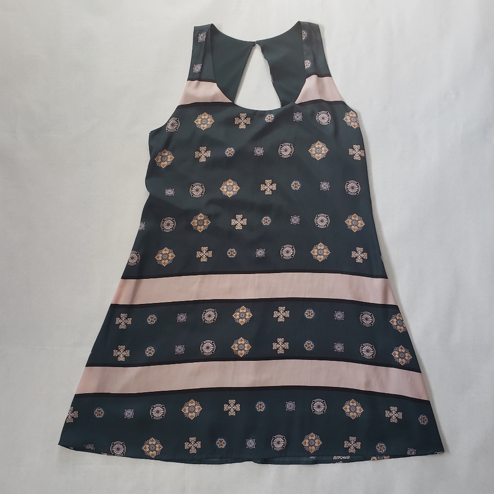 Collective Concepts dark green medallion sun dress
